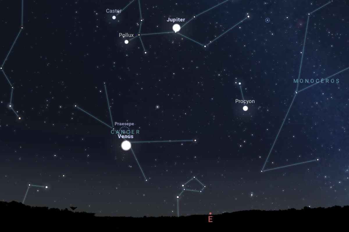 明け方に惑星がきらめき、皆既月食の「ブラッドムーン」が赤く輝く