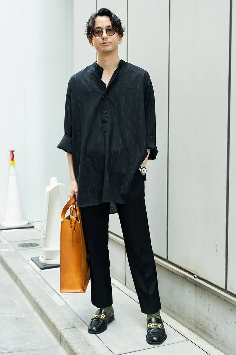 シャツ＝マーカ　サングラス＝ミレー