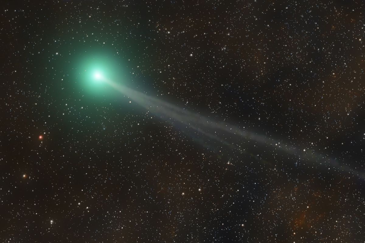 「一生に一度」の緑色の輝き、レモン彗星が10月に地球最接近 流星群との共演に期待 | Forbes JAPAN 公式サイト(フォーブス ジャパン)