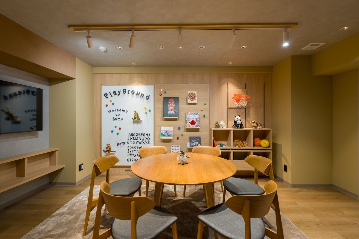 whateverが提案した可変式の壁など、さまざまなアイデアが進行しているSumuの部屋