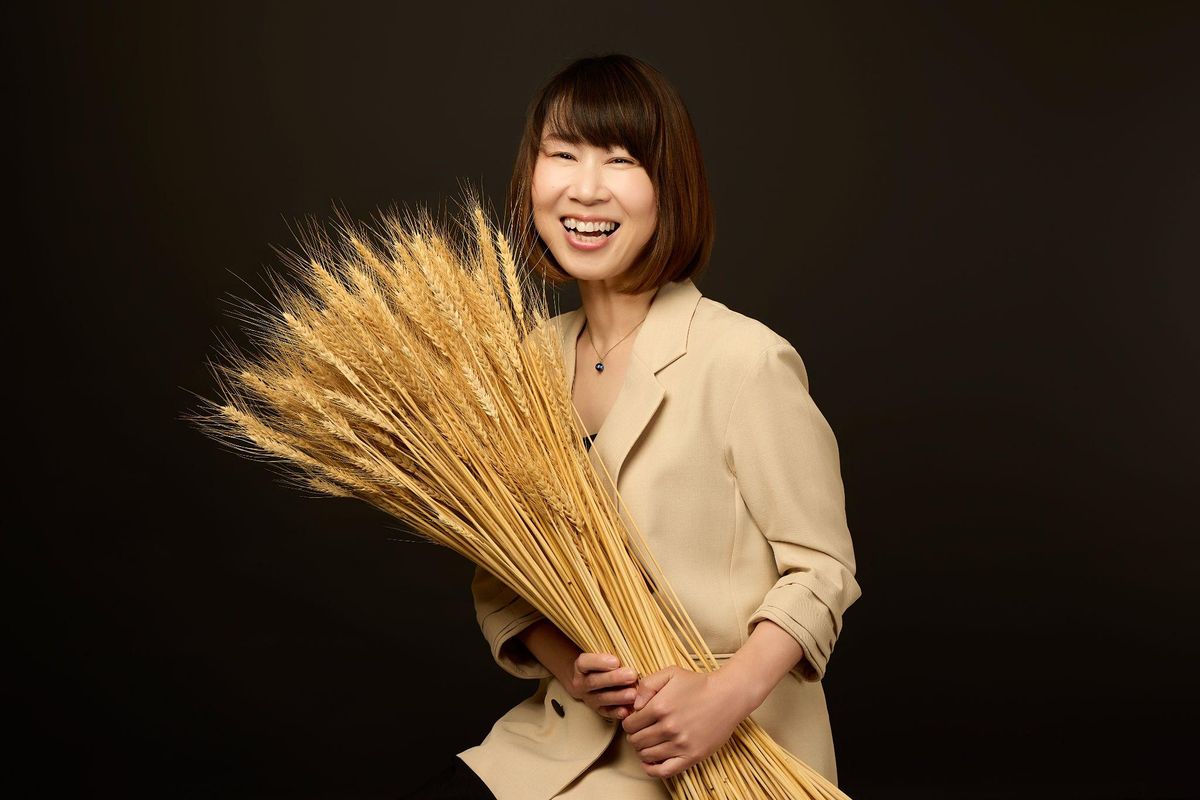 油谷百合子は、農業者は戦友と呼び、「絶対に実現不可能」を覆す実践者