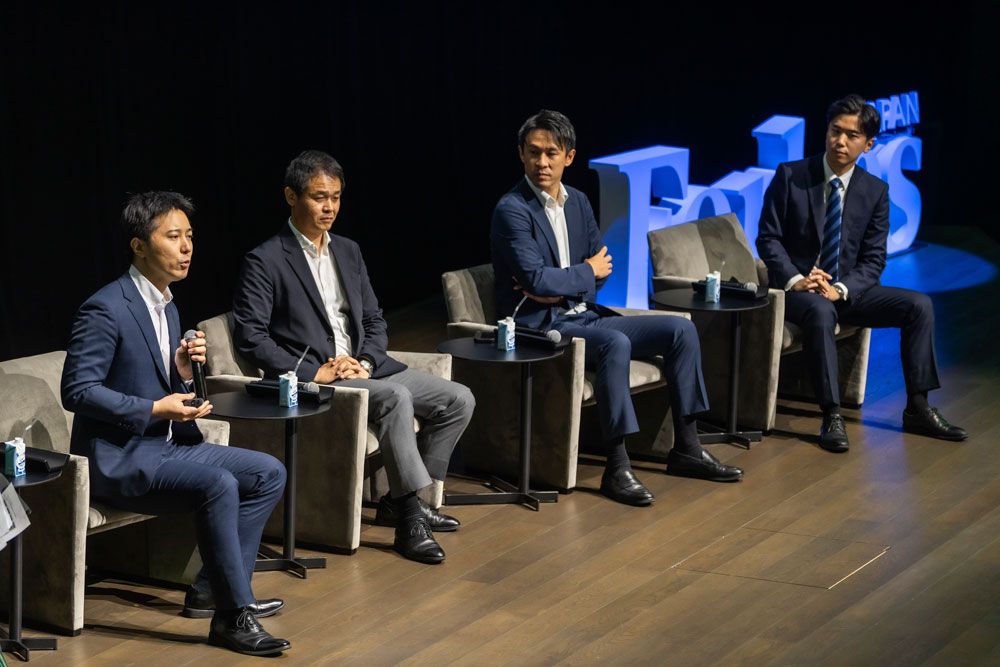 左から、JERA Cross 大杉慎平、つばめBHB 中村公治、JERA Cross 大杉慎平、GLIN Impact Capitalの秦雅弘、アスエネ 小原大智