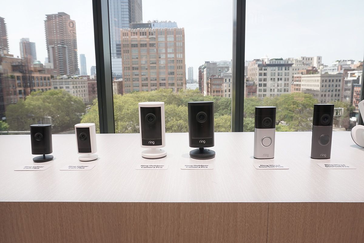 迷子の愛犬をRingユーザーのコミュニティが助け合って探す「サーチパーティ」の機能にも対応する新しいRingカメラ