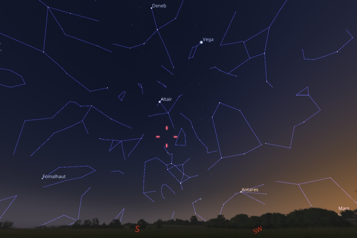 流星群の極大夜に2つの彗星が同時出現 稀有な天体ショーを見逃さない