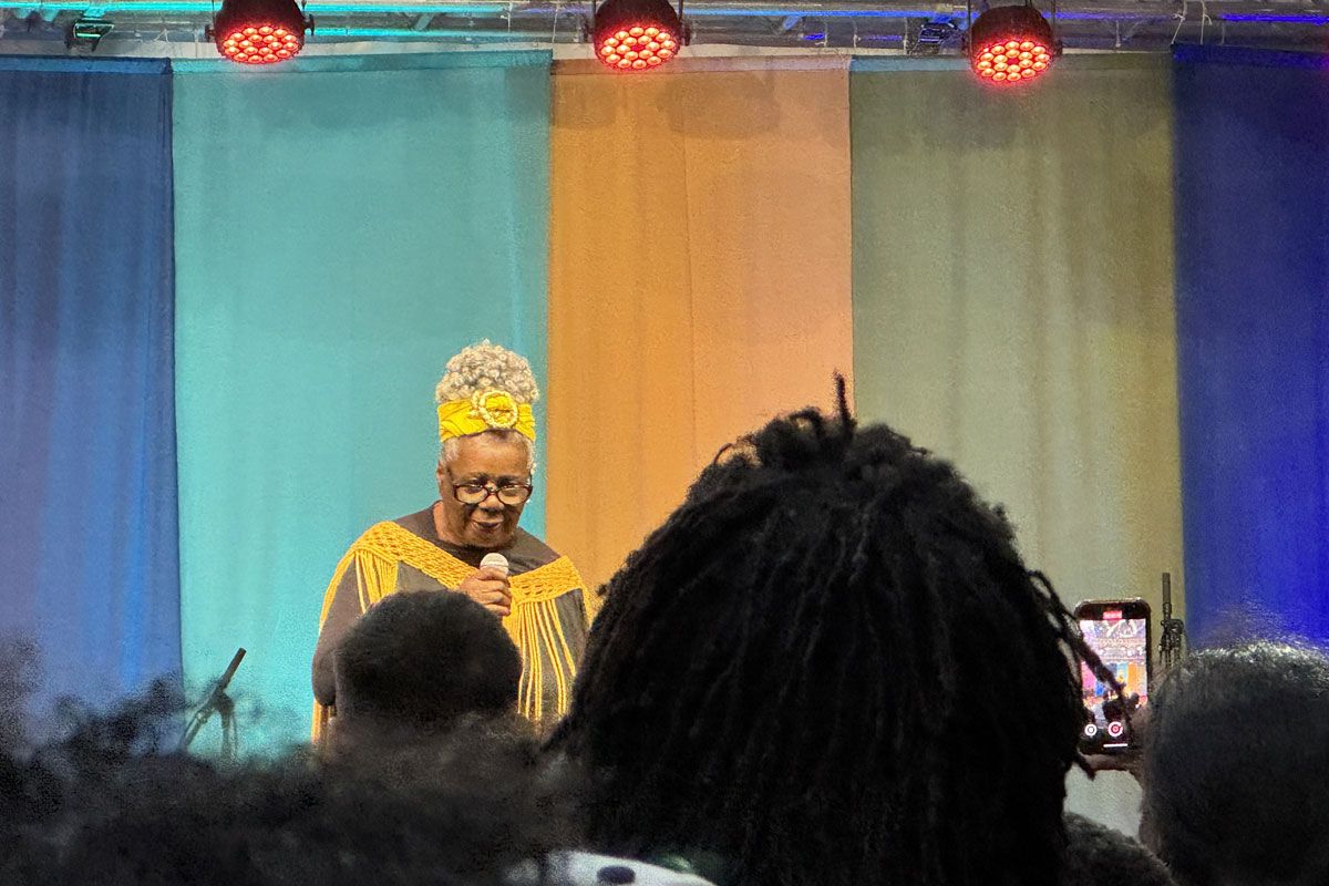 開幕時のイベントでは詩人のエヴァリストも参加。