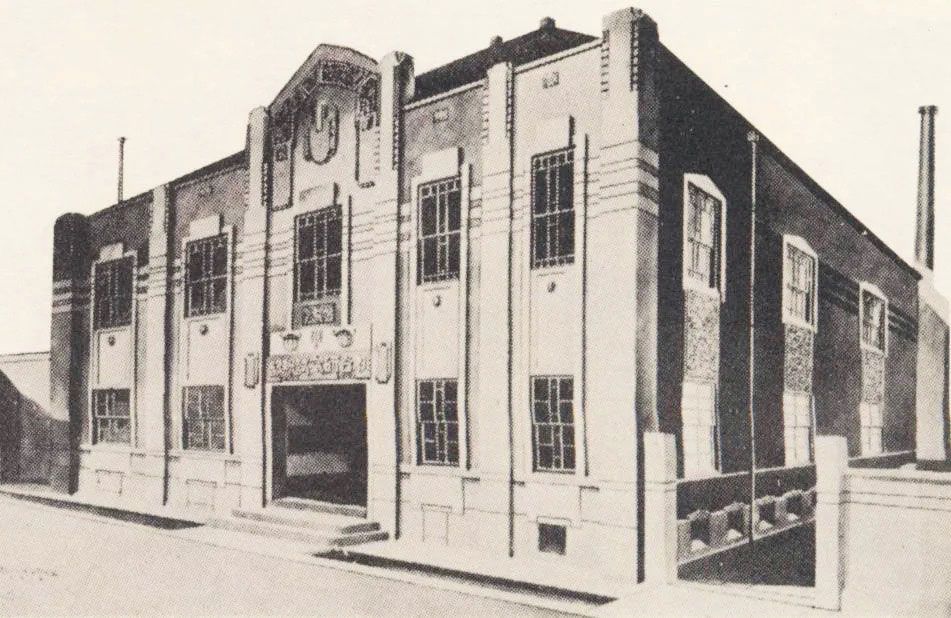 大正時代に開設した、日本最古化粧品専門研究所