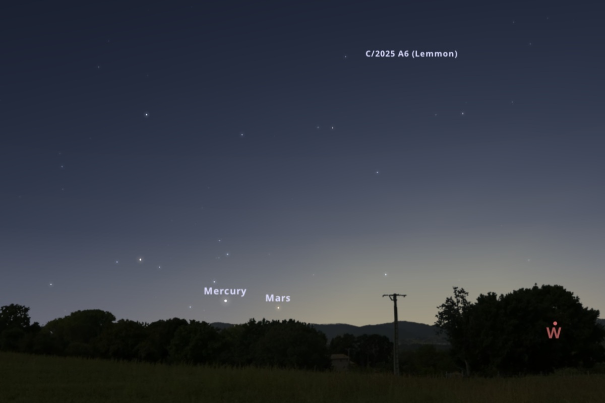 水星が昇り、月と土星が出会う ハロウィーンにすばるが天高くきらめく