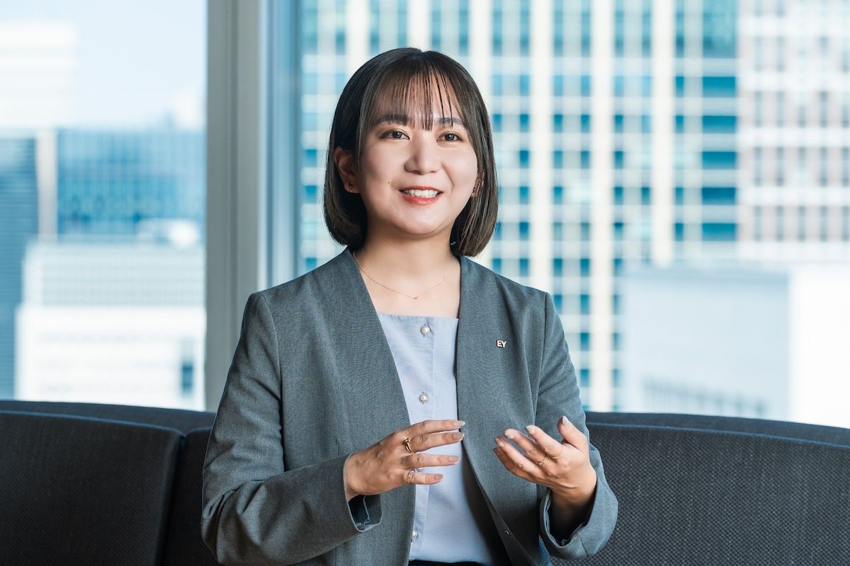 塚田真悠 EYストラテジー・アンド・コンサルティング シニアコンサルタント 