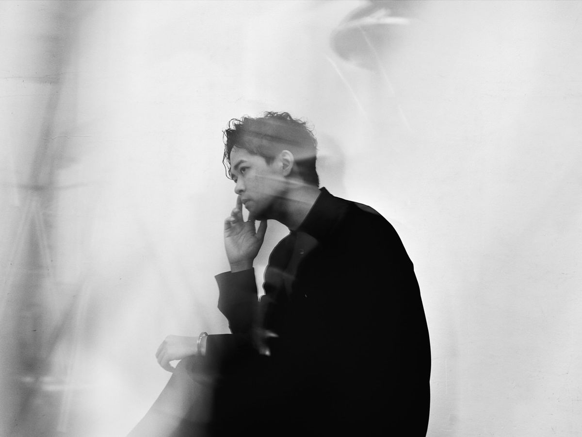 絶賛上映中の劇場用実写映画『秒速5センチメートル』の劇伴を手掛けたことでも話題の江﨑文武も、NMA採択アーティストの一人だ。