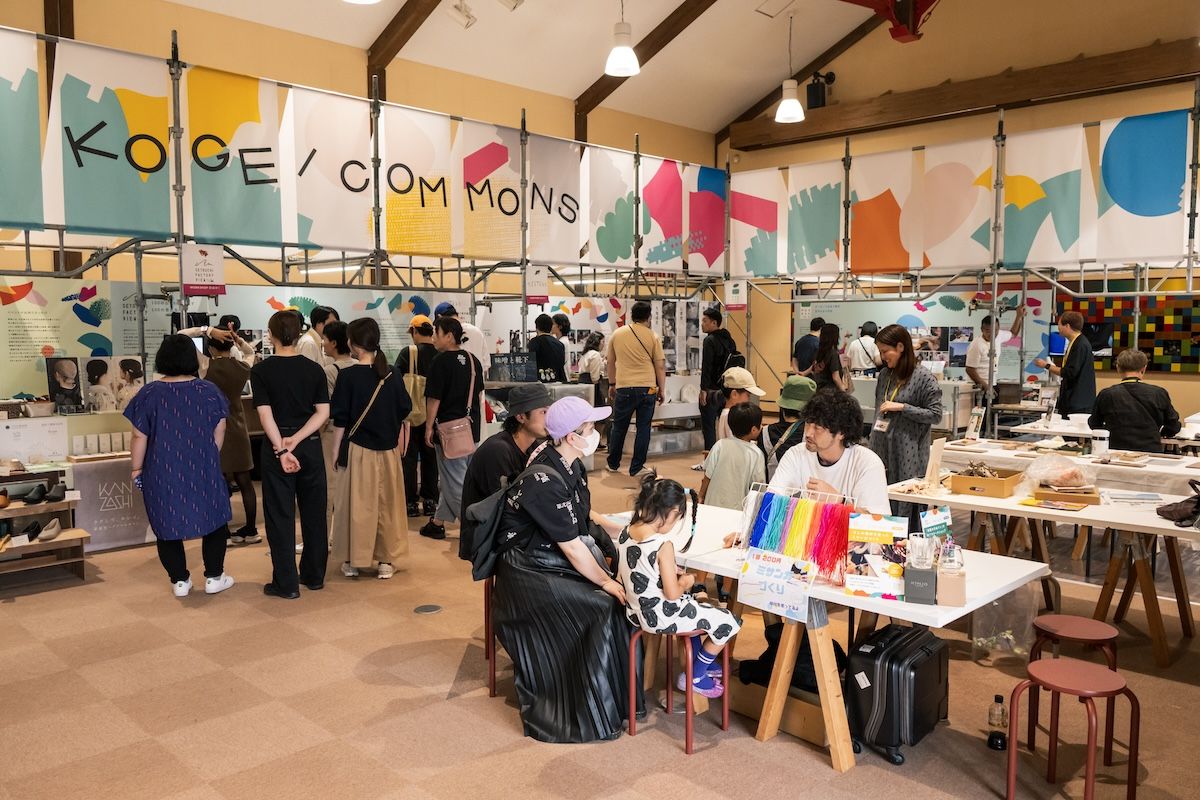 各産地の技術や素材を生かしたワークショップも実施。織物体験やこけしづくりなど多彩なプログラムが用意され、子どもから大人まで幅広い世代が工芸の魅力に触れる機会となった。