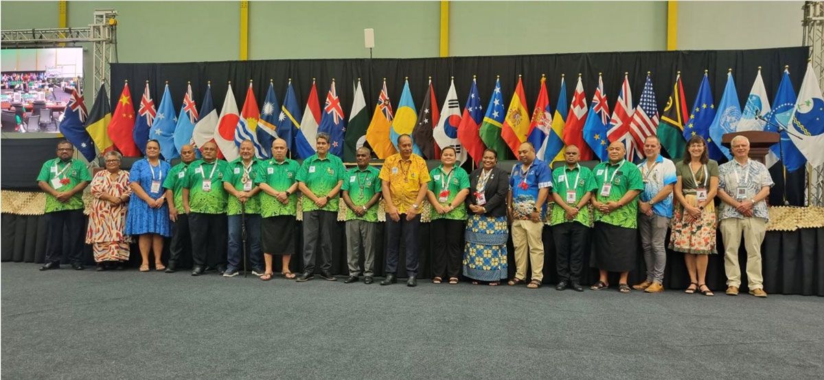 CIは14の太平洋島嶼国と共に、総額1億5,600万ドル規模の助成金の獲得をサポートし、気候変動に負けないマグロ漁業を支えています。（c）Conservation International