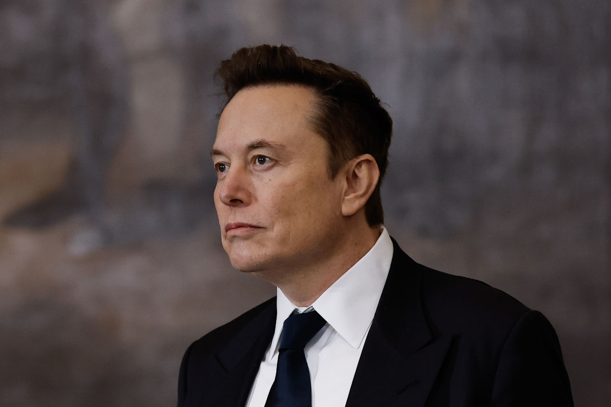 イーロン・マスクの資産が「1日で1.5兆円増加」、米政府再開の進展で
