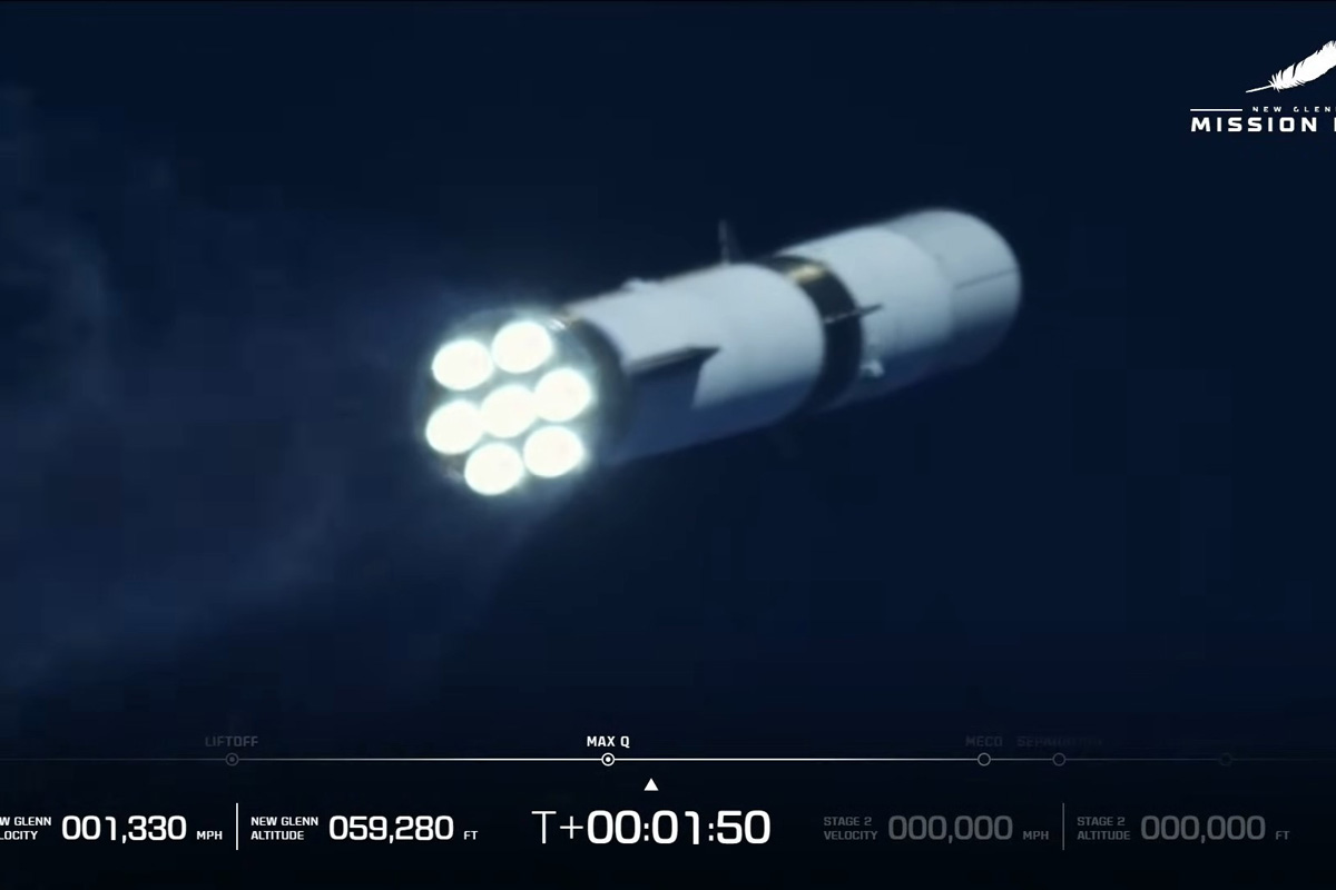 ベゾスの大型ロケット「ニューグレン」が自律着陸に成功、NASA火星探査