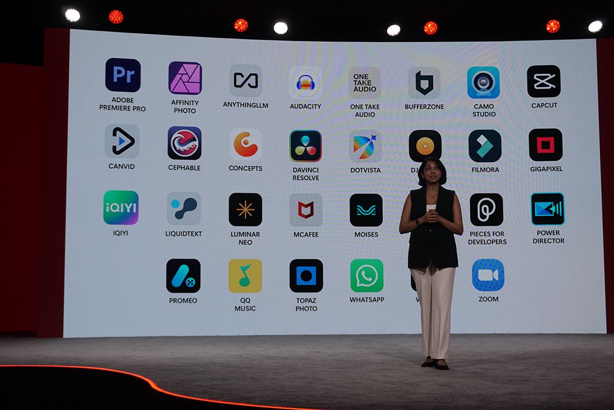 9月のSnapdragon X2 Eliteの発表会に登壇したマイクロソフトのWindowsプラットフォーム＆デベロッパーの責任者、ディヴィア・ヴェンカタラム氏が、Arm版Windowsにネイティブ対応するアプリケーションが種類・数ともに拡大していることをアピール