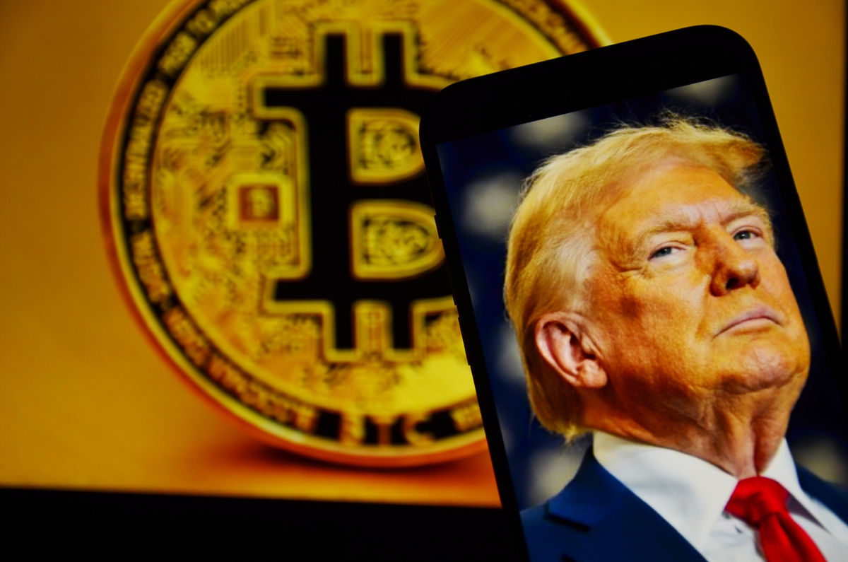 トランプ大統領の純資産が1727億円減少、暗号資産相場の逆風直撃