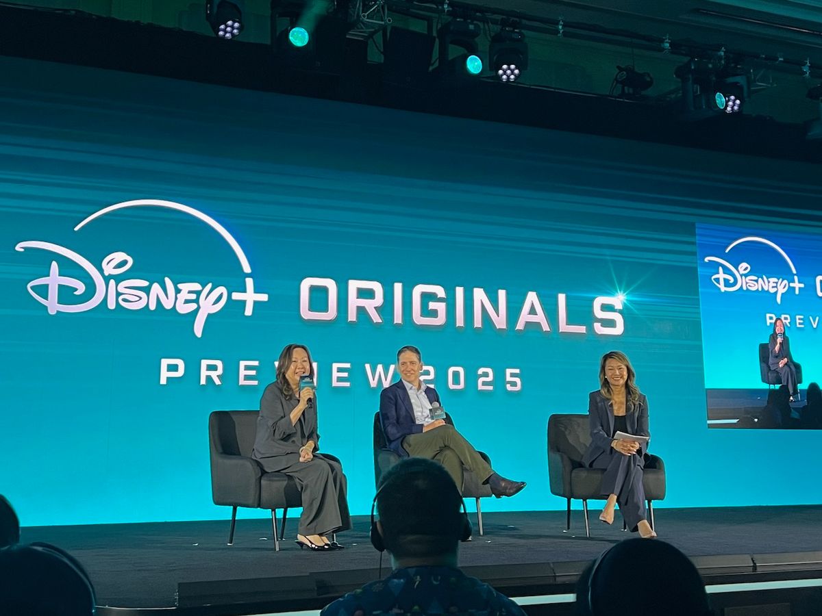 （左から）キャロル・チョイ、エリック・シュライアー