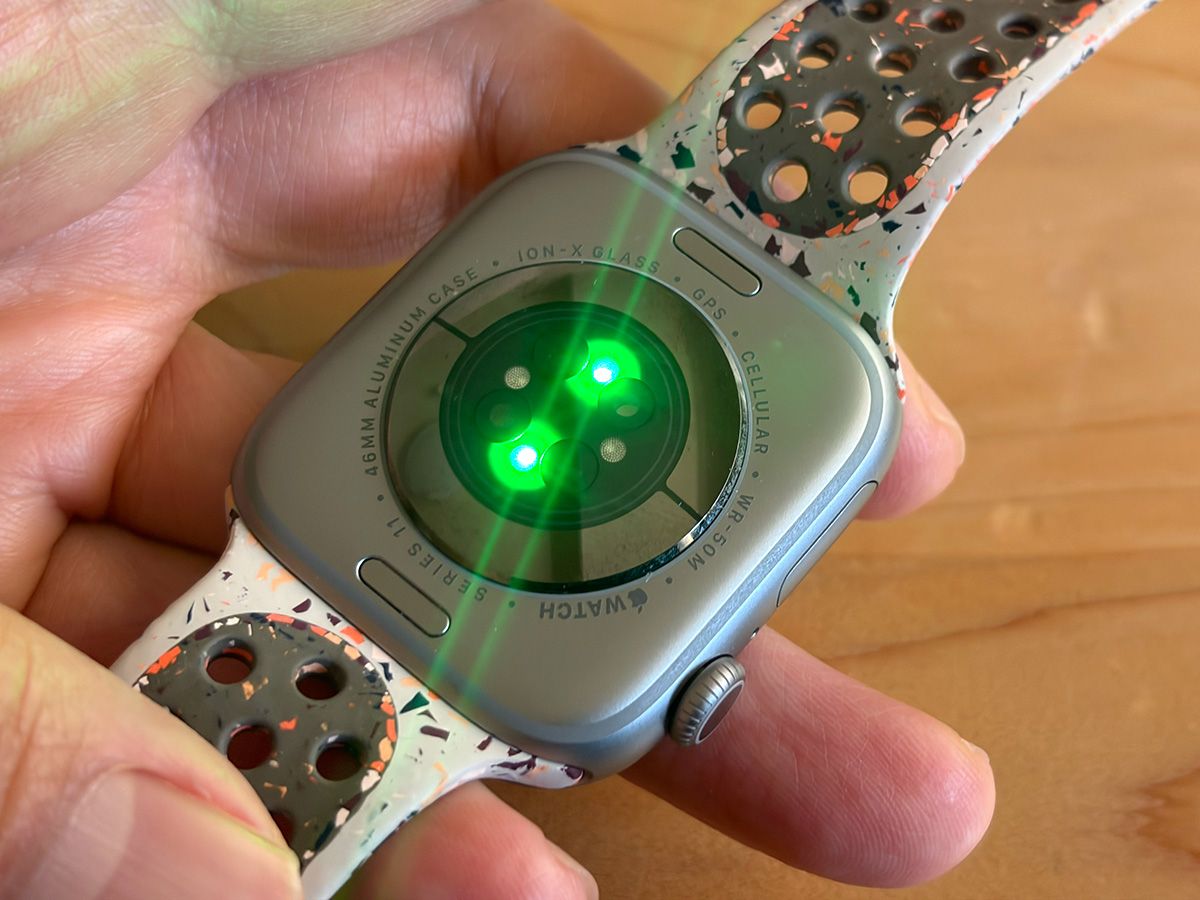 Apple Watchが搭載する心拍センサーと、新規開発のアルゴリズムによる革新が「高血圧パターンの通知機能」を誕生させた