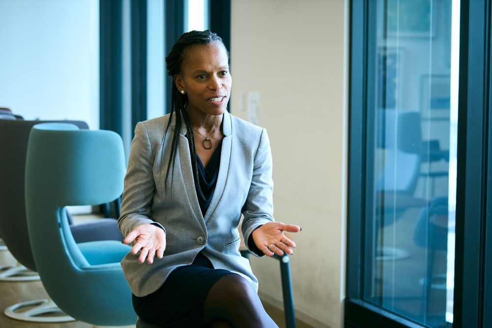 ケリー・ジェームズ◎モルガン・スタンレ ー・インベストメント・マネジメント カウ ンターポイント・グローバル運用チーム マネージング・ディレクター。MIT卒、 CFA保有。