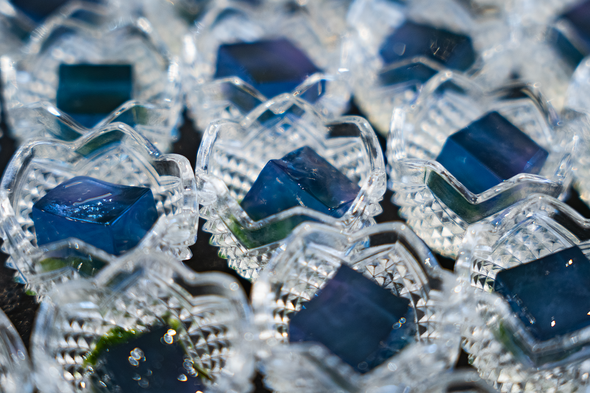 「ESqUISSE」リオネル・ベカシェフが手がけた「見守る海　牡蠣水寒天ゼリー」（c）EARTH MART FORUM