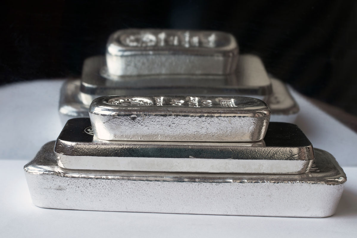 史上最高値を更新する「銀」 急騰の中、初めて79ドルに迫る | Forbes