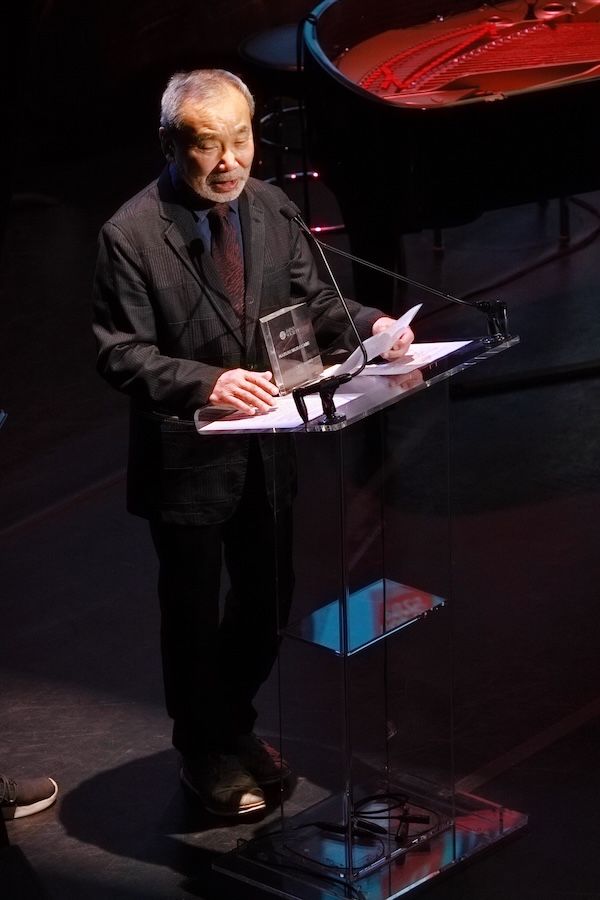 村上春樹氏(c)Crystal Li and Sachyn Mital