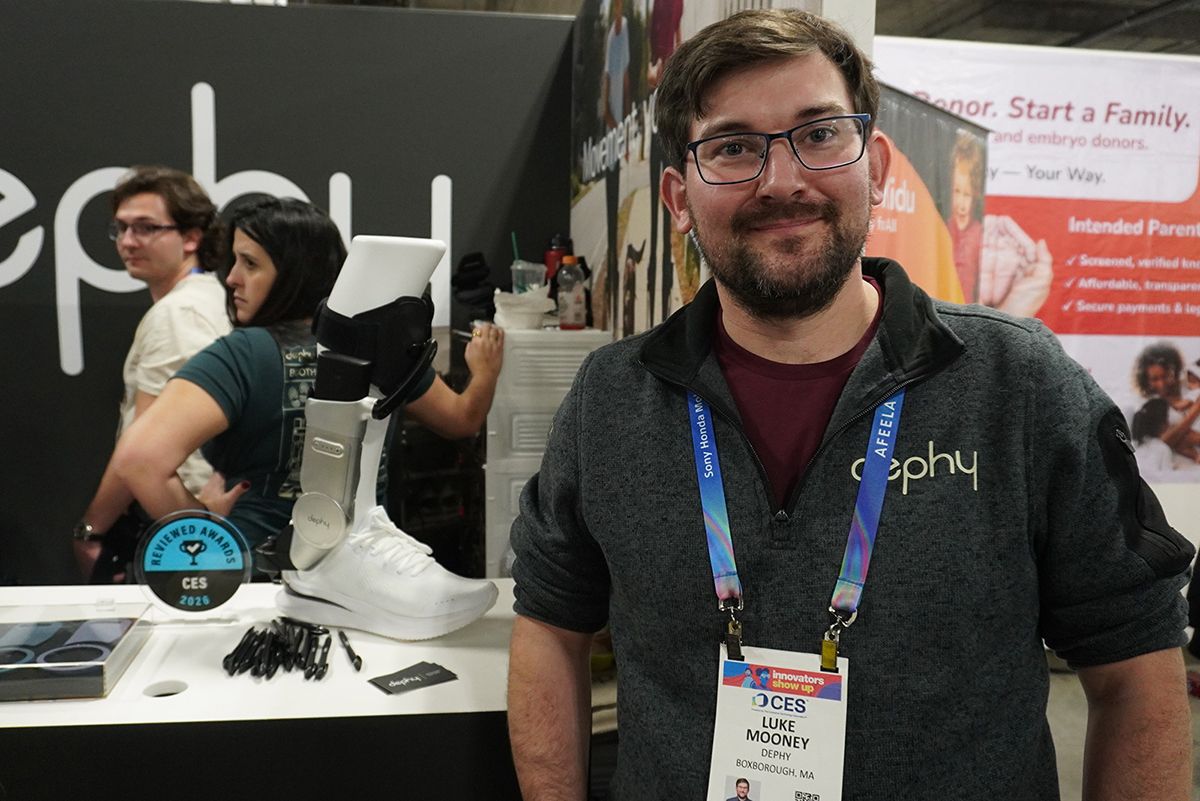 デバイスを考案したDephyの創業者LUKE MOONEY氏