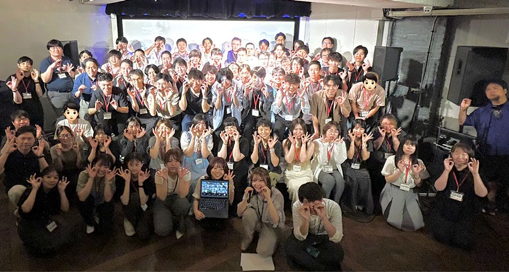 140名のエンジニアを集めた社員総会