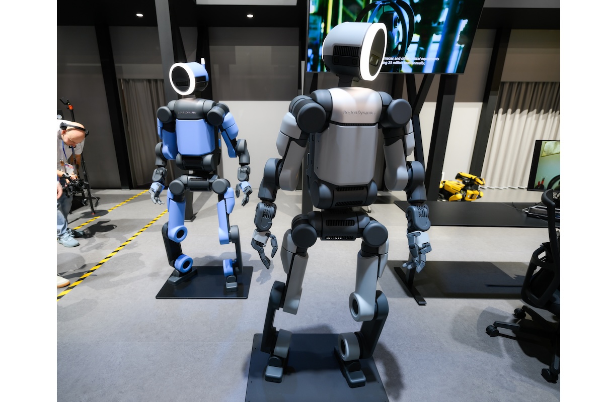 テスラを出し抜いたボストン・ダイナミクス──人型ロボ「Atlas」が