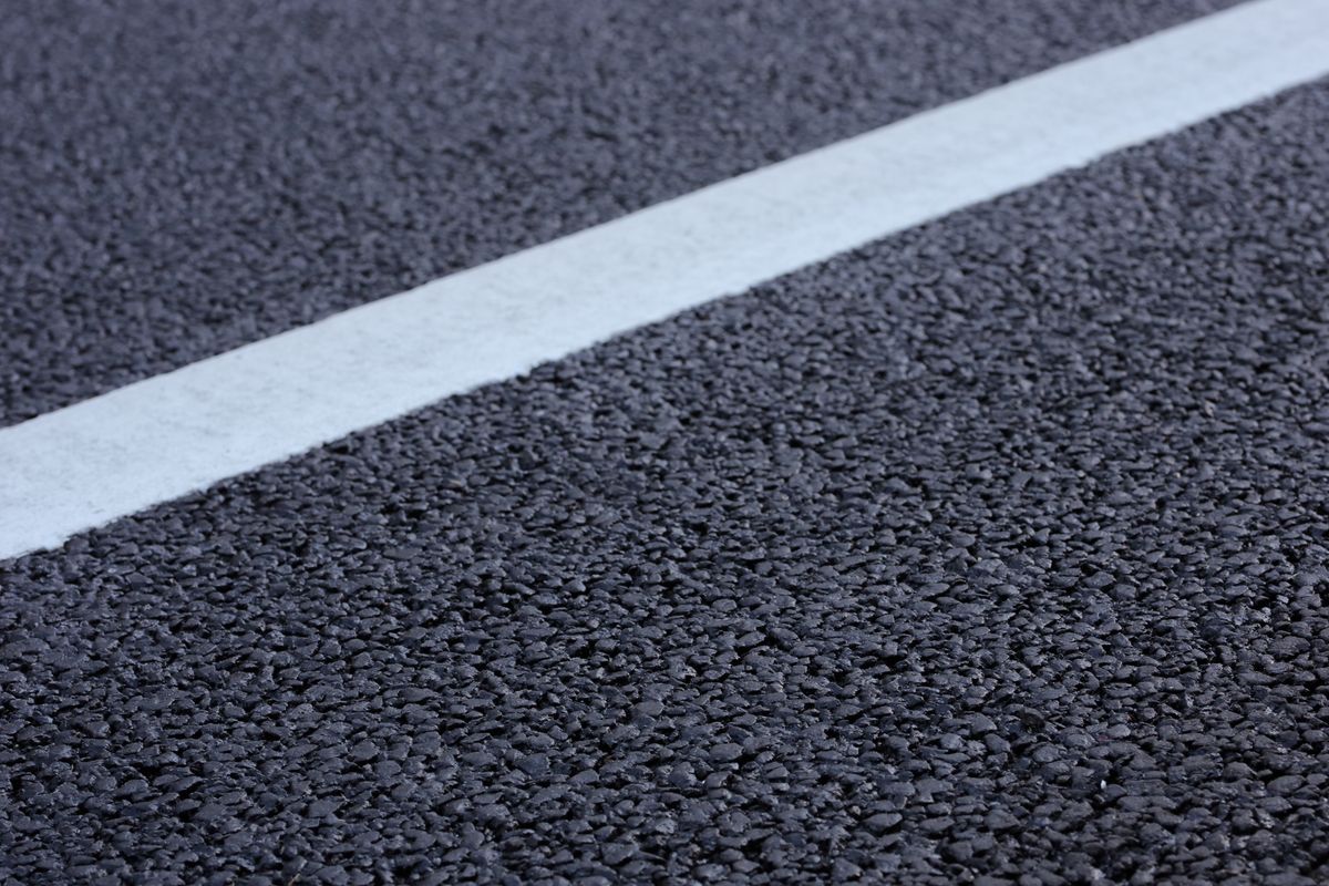 排水性と耐久性の確保した新しい舗装