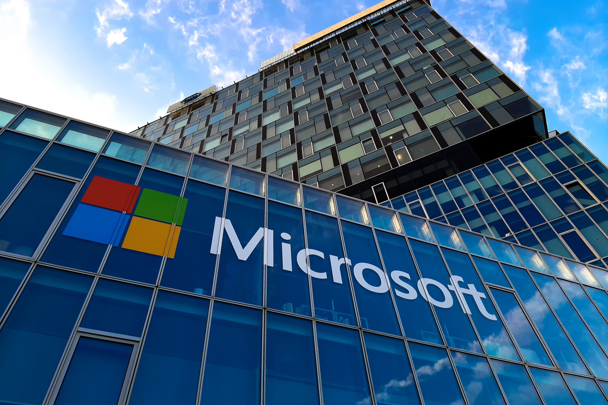 マイクロソフト株に何が起きた？ 好決算でも株価7％下落──OpenAI依存のリスク | Forbes JAPAN 公式サイト（フォーブス ジャパン）