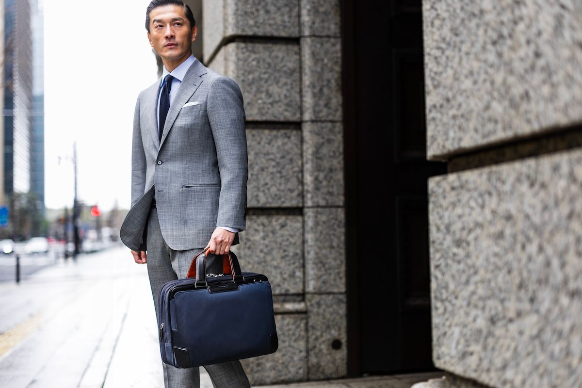 「ブリーフケース EXP」