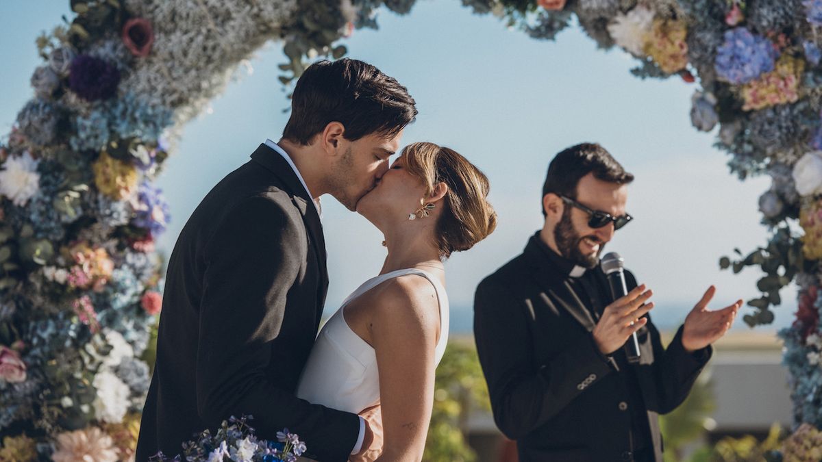 最終章「私たちの過ち」場面写真配信中