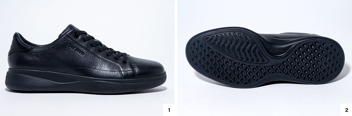 1.限定モデルのみに付属するブルーのパーツが、さりげなく個性を演出。　2.引き手の縁をシルバー色に仕上げ、ファスナー部と調和。