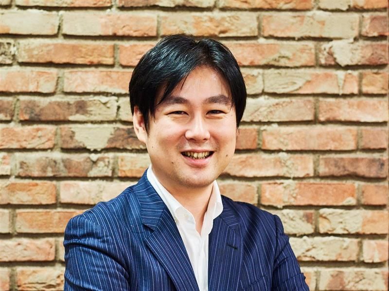 ミシガン大学経営学（Master of Business Administration）修士課程を成績優秀者として修了。外資系コンサルティングファームにてテレコム領域の経営戦略・新規ビジネスモデル企画などに従事。その後、統計解析・人工知能を活用した新規ソリューション開発を責任者として主導。テクノロジーを活用し、養豚を出発点とした持続可能な循環型食肉文化を構築するため、平成29年11月29日（ニク・イイニクの日）にEco-Porkを創業。