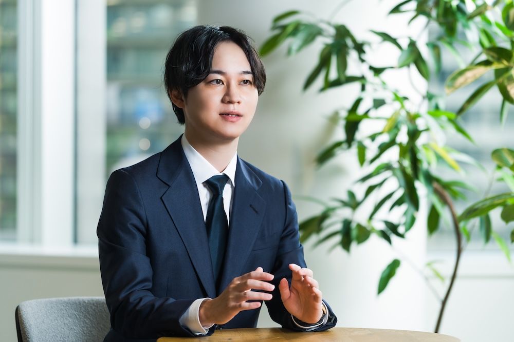 クオンツ総研ホールディングス 代表取締役社長 佐上峻作