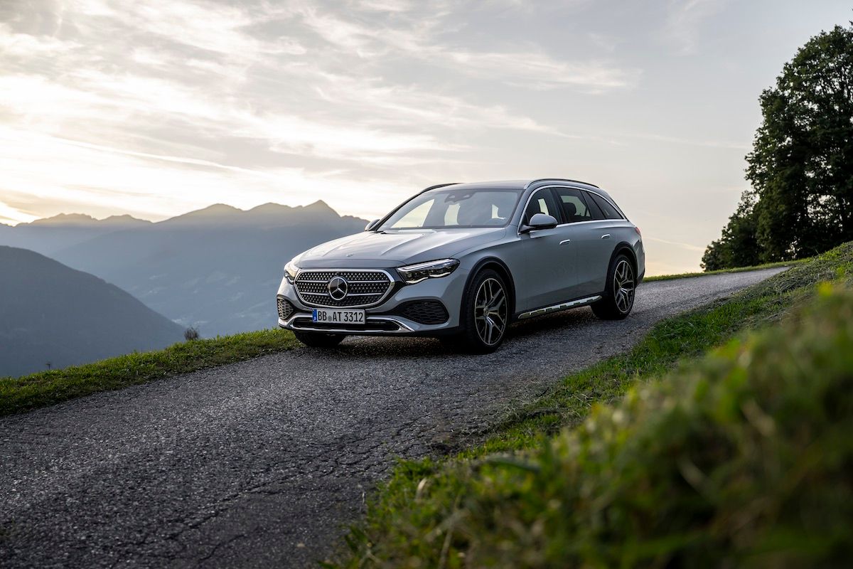 Mercedes-Benz E 450 4MATIC All-Terrain（Mercedes-Benz ）