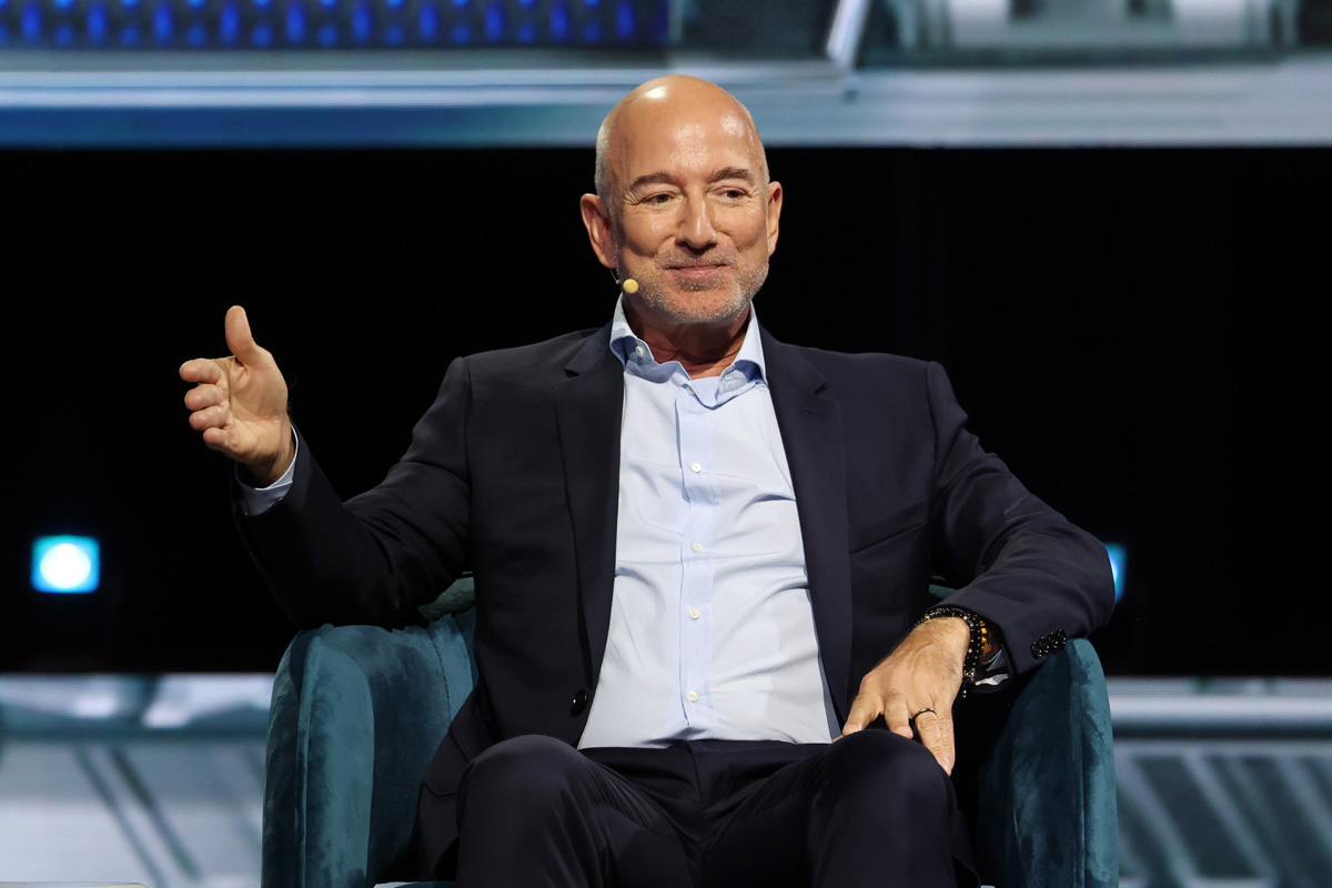 アマゾン創業者ベゾス「所得下位50％は所得税ゼロにすべき」 | Forbes JAPAN 公式サイト（フォーブス ジャパン）