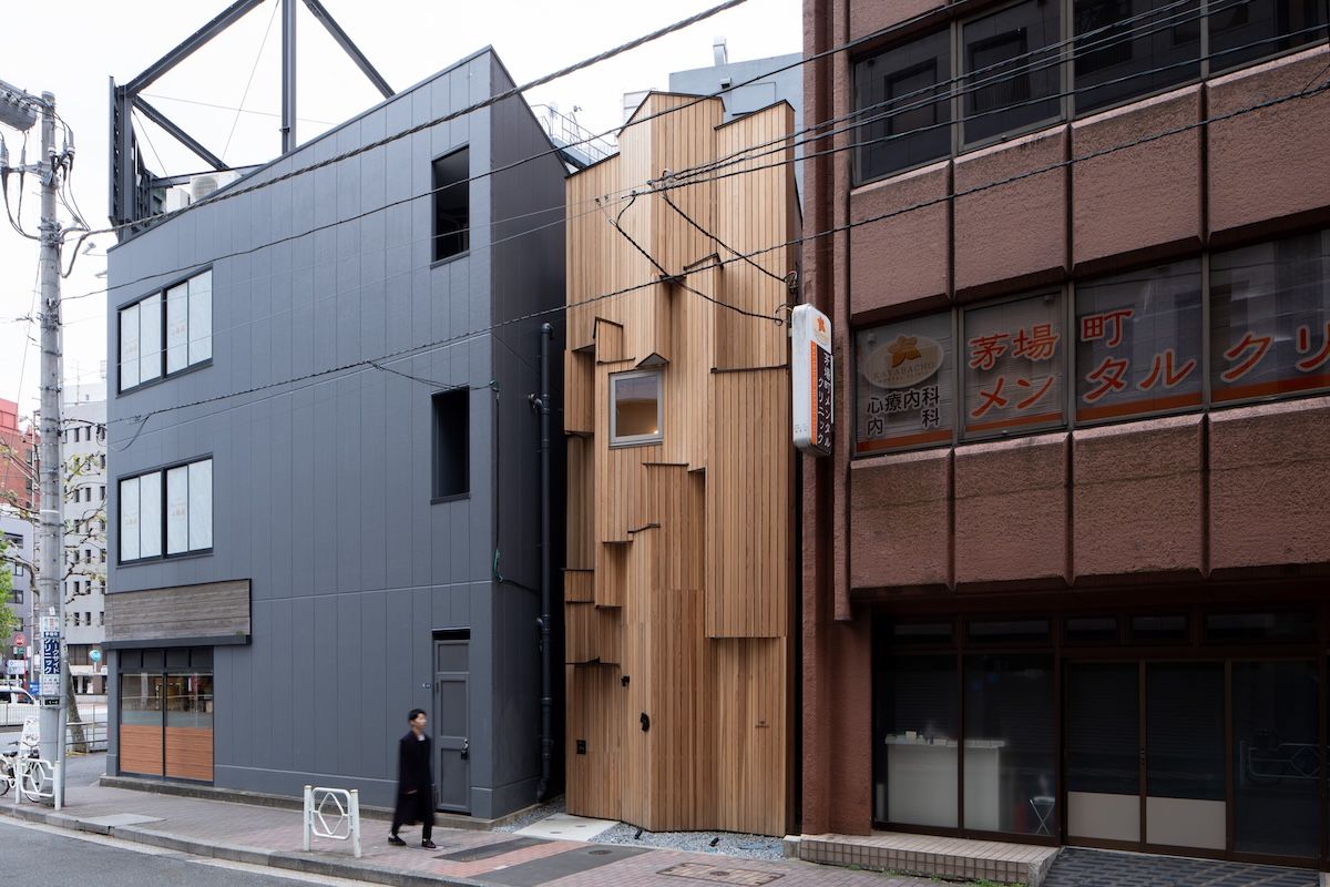 （C）Hayato Kurobe