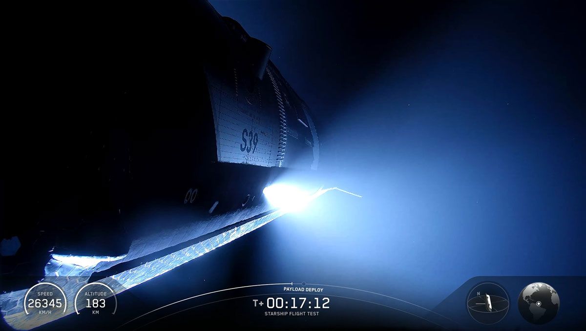 バルブから排出される気化した推進剤は機体制御にも活用される (c)SpaceX